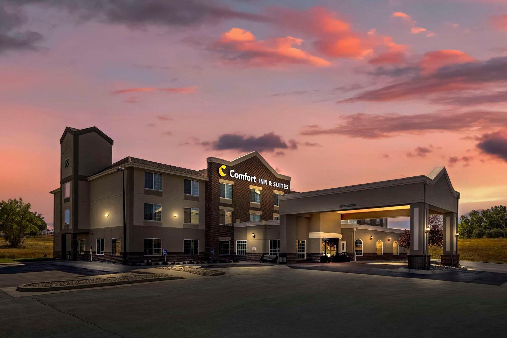 Comfort Inn & Suites Gillette Near Campbell Medical Center Екстериор снимка