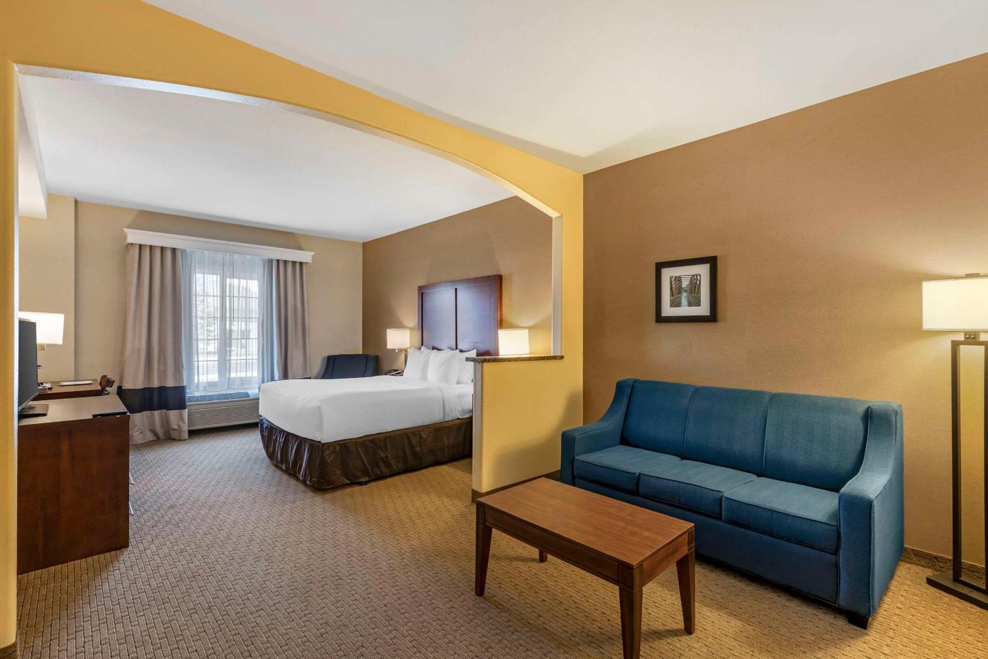 Comfort Inn & Suites Gillette Near Campbell Medical Center Екстериор снимка