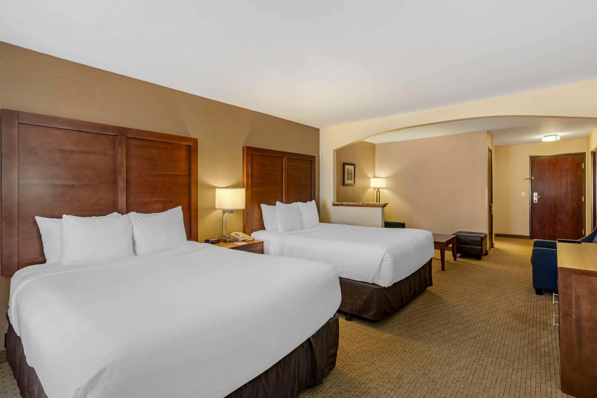 Comfort Inn & Suites Gillette Near Campbell Medical Center Екстериор снимка