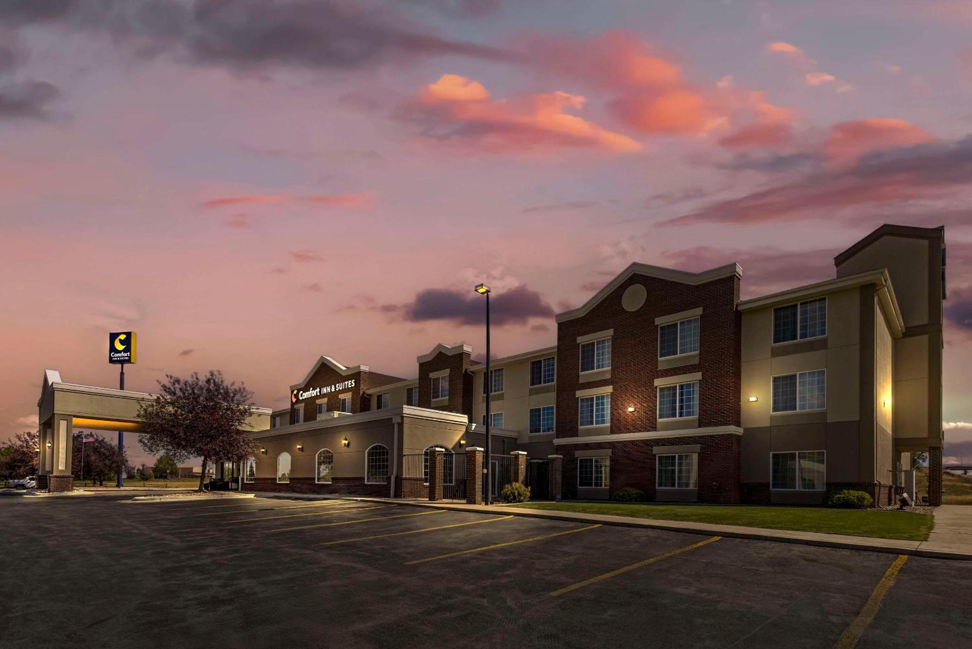 Comfort Inn & Suites Gillette Near Campbell Medical Center Екстериор снимка
